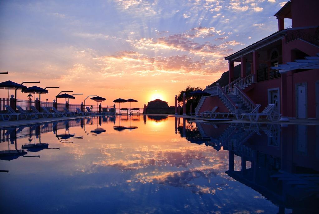 Elena Hotel